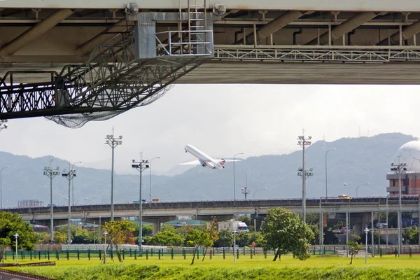 stock image Airplane take off in Taipei