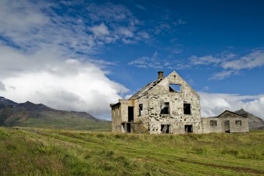 Abandoned farm clipart