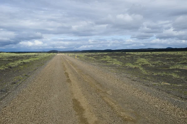 冰岛的碎石路 — 图库照片