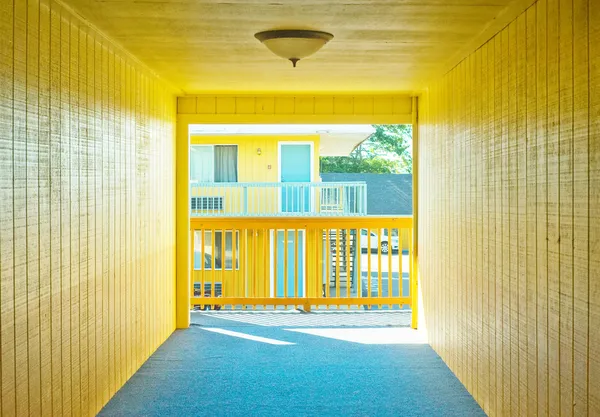Motel hallway — Stock Photo, Image