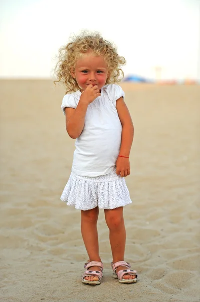 Vackra blonda barn — Stockfoto