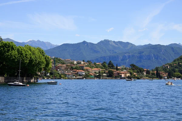 Ossuccio - jezero como — Stock fotografie