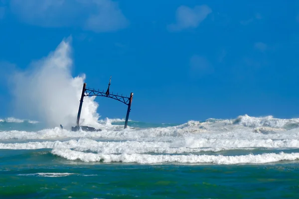 Stock image Storm at sea and sunken ship wreck