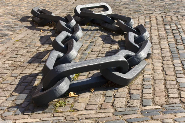 Giant chain — Stock Photo, Image