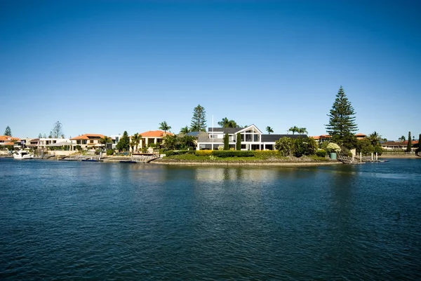 运河场景，冲浪者天堂，昆士兰州，澳大利亚 — 图库照片