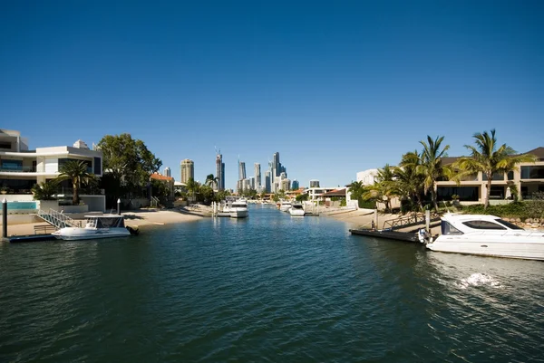 運河のシーン, サーファーの楽園, クイーンズランド, オーストラリア — ストック写真