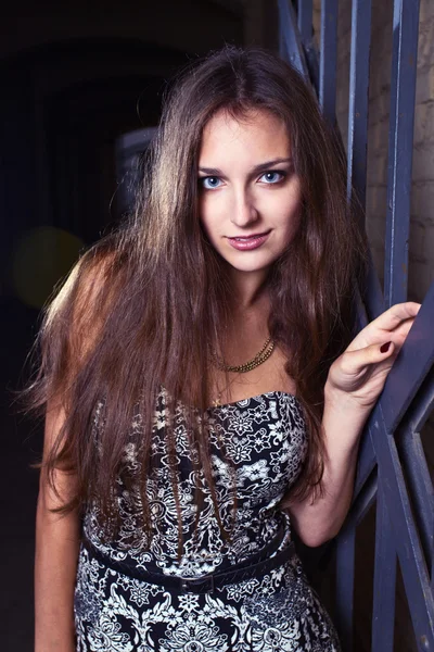 젊고 아름다운 여자 . — 스톡 사진