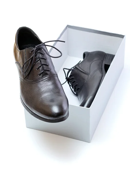 Nowe czarne buty. — Zdjęcie stockowe