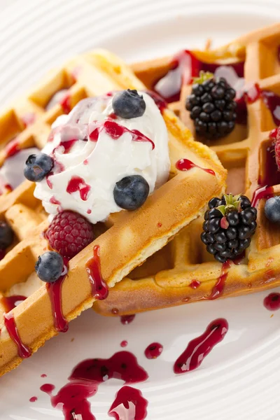 Tasty waffle with fruits — Stock Photo, Image