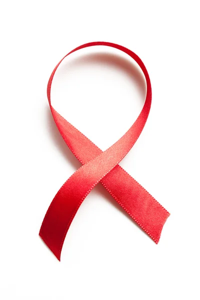 AIDS povědomí červenou stužku — Stock fotografie