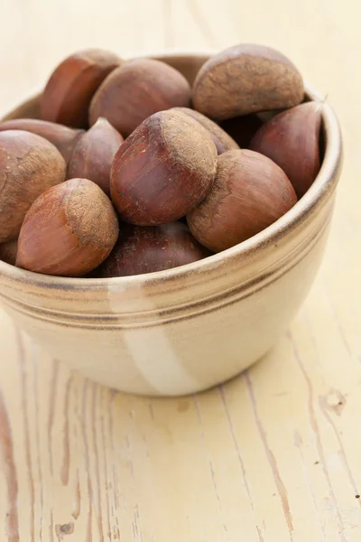 Chesnuts in bowl — Stock Photo, Image