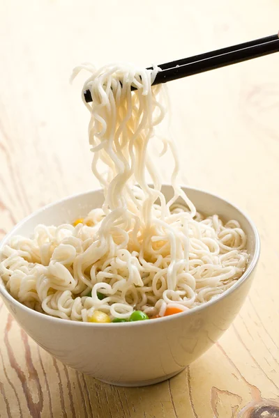 アジアン ヌードル スープ — ストック写真