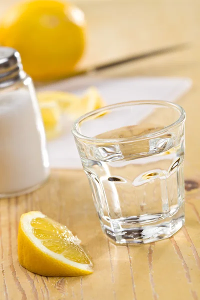Tequila con limón —  Fotos de Stock