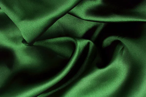 柔らかい緑のサテンの背景 — ストック写真