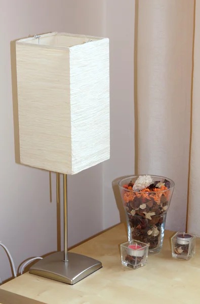 Petite lampe moderne — Photo