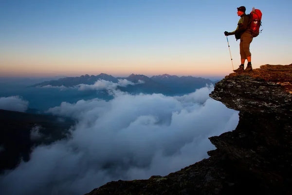 山トレッキング — ストック写真