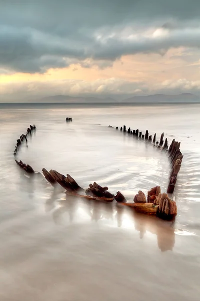 Sunbeam wrak statku na plażę rossbeigh — Zdjęcie stockowe