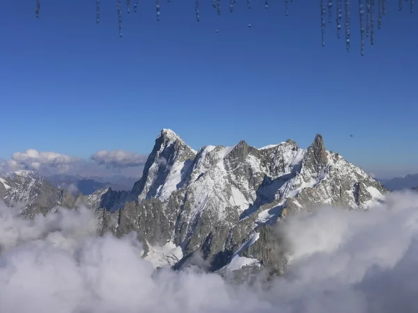 Picos en los Alpes — Foto de Stock