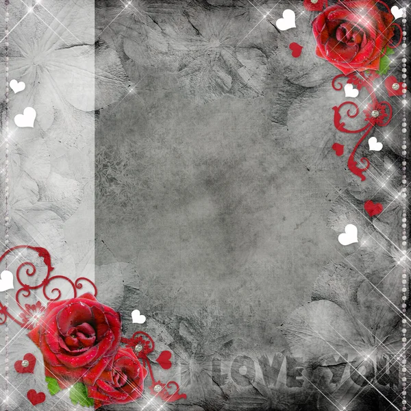 Ευχετήρια κάρτα με κόκκινα τριαντάφυλλα και καρδιές στο γκρι φόντο — Φωτογραφία Αρχείου