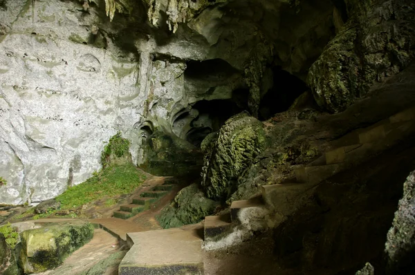 Cavernas Fada. Bornéu — Fotografia de Stock