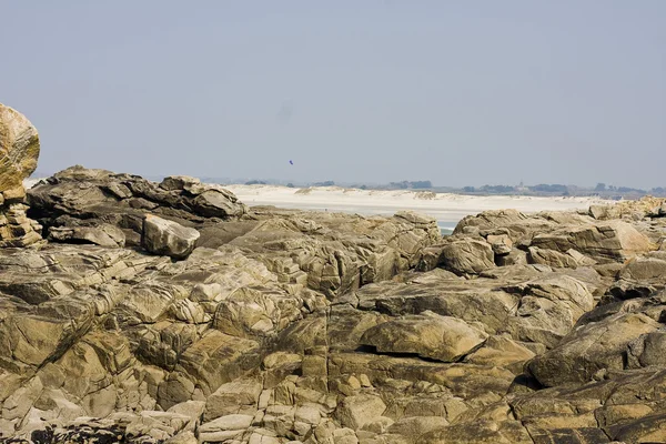Sahilde kayalar — Stok fotoğraf