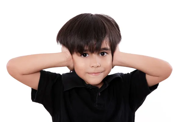 Barn som täcker öronen — Stockfoto