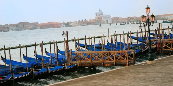 Gondole v Benátkách — Stock fotografie