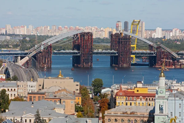 Kiev iş ve sanayi şehir manzarası — Stok fotoğraf
