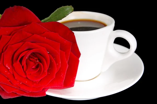 Taza de café y rosa roja — Foto de Stock
