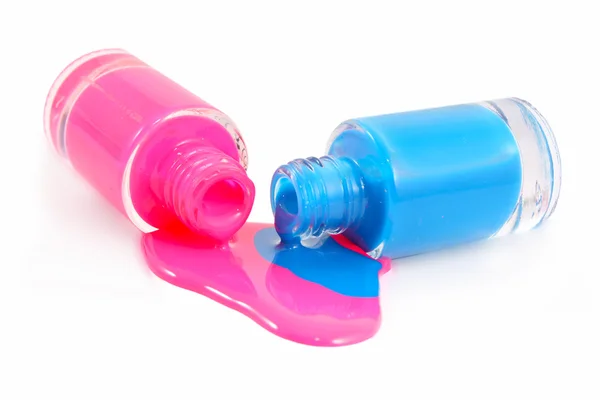 Modrý a růžový lak na nehty — Stock fotografie