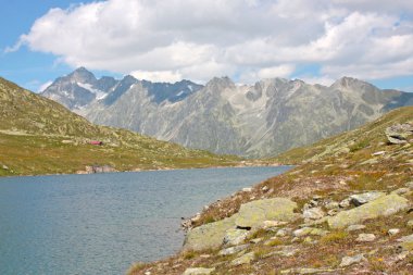 Sabah bulutlu Dağları