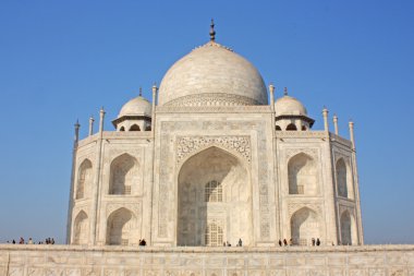 taj mahal at sunrise görünümünü