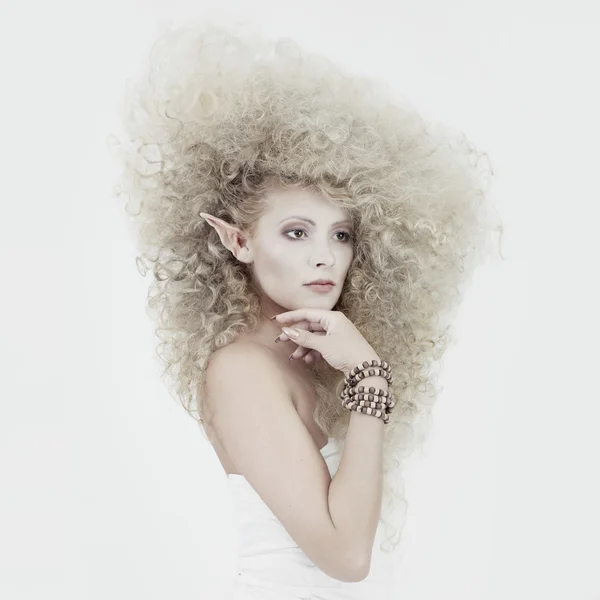 Bela jovem senhora elfo — Fotografia de Stock