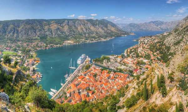 Panorama unesco zatoką kotor, Czarnogóra — Zdjęcie stockowe