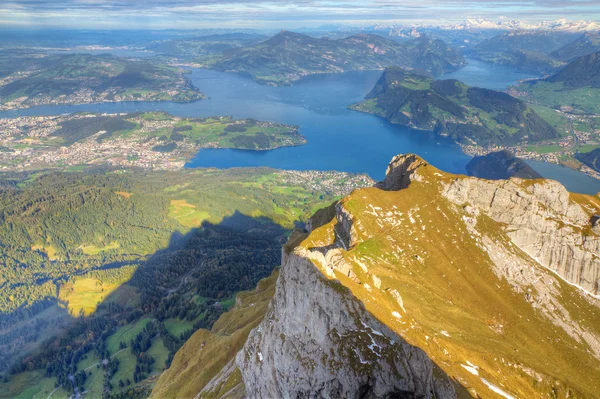 Jezero lucerne mountain view, Švýcarsko — Stock fotografie