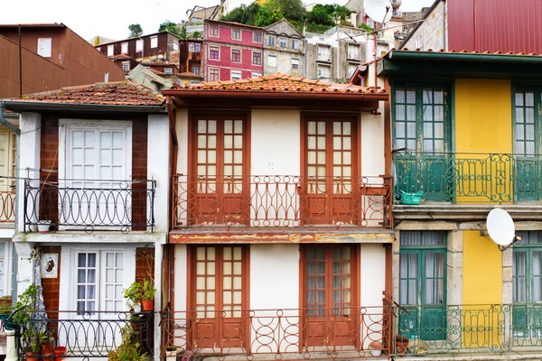 Bright facades of Porto, Portugal — Stock Photo, Image