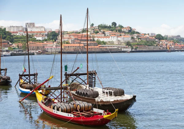 Hafenboote oporto, portugal — Stockfoto