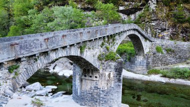 Historic curved stone bridge clipart