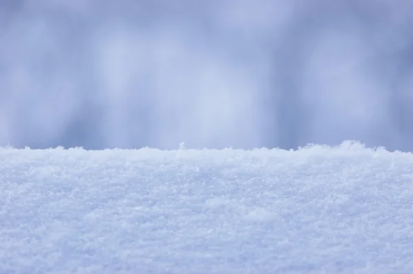 Fresh Snow Texture Background Closeup, Large Detailed Macro Pattern, Gentle Bokeh, Horizontal, Blue Key — Stockfoto