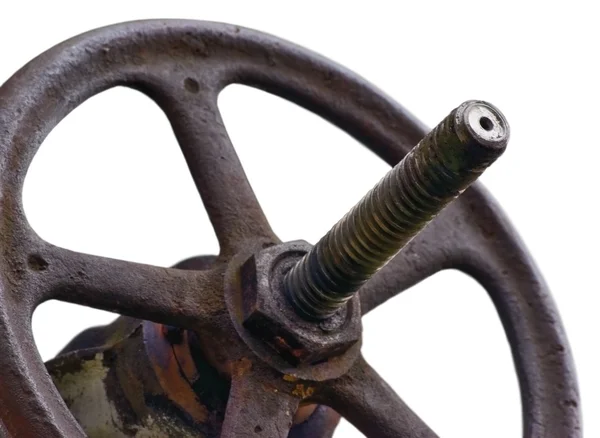 工业阀轮和阀杆风化孤立的 grunge 闩锁特写 — 图库照片