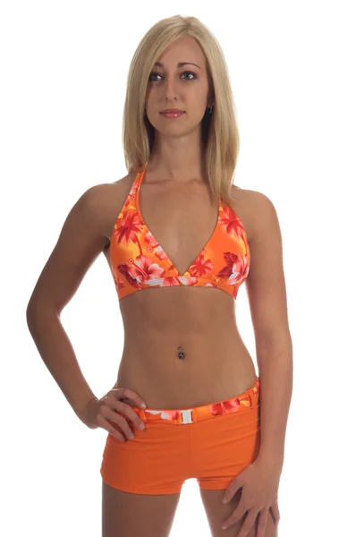 Blond i orange bikini — Stockfoto