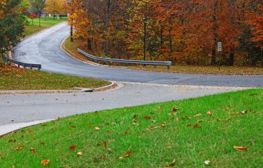 An intersecting roadway clipart