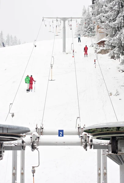 Winter skilift sneeuw actieve sport — Stockfoto