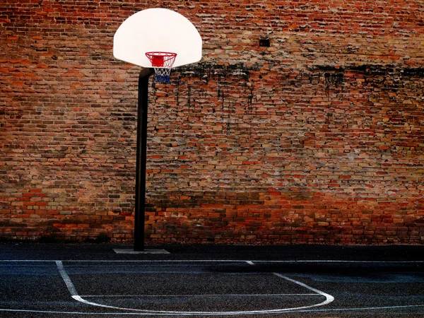 都市のバスケット ボール コート — ストック写真