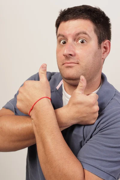 Man showing two thumbs up — Stock Photo, Image