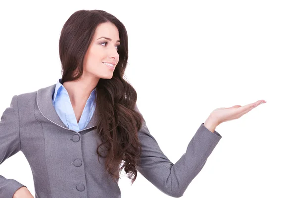 Mujer de negocios presentando — Foto de Stock