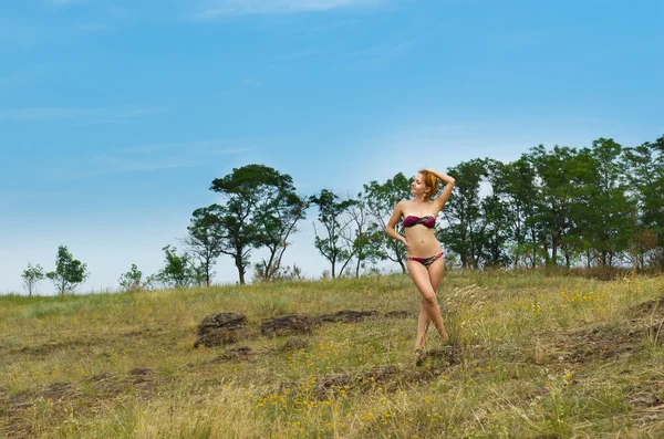 Young woman wearing bikini — Stock Photo, Image