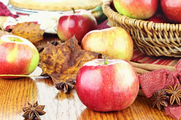 Čerstvá jablka — Stock fotografie