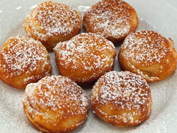 A Plate of Freshly Made Aebelskivers with Powdered Sugar — Stock Photo, Image