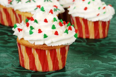 Closeup christmas tree cupcake